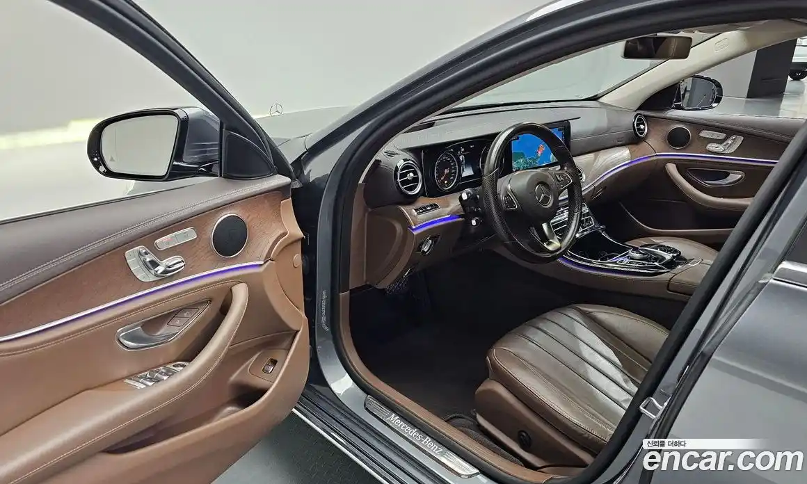 Mercedes-Benz E-Class 2017 1.9 Автомат в Москве № 195565, фото 18