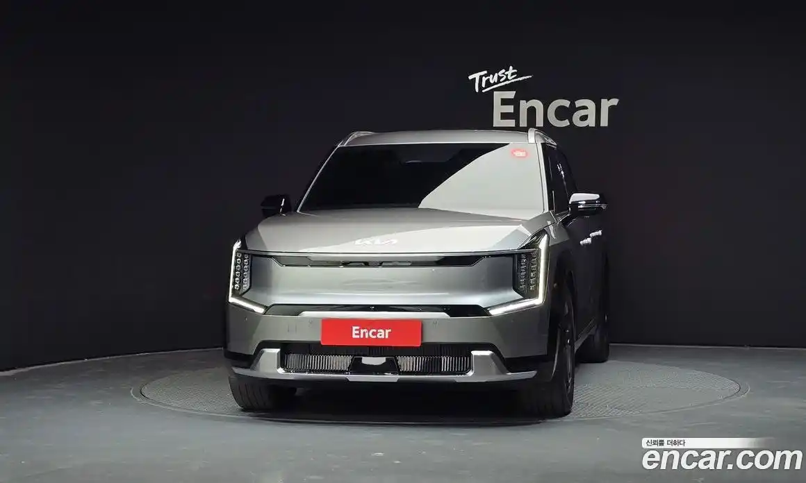 Kia EV9 2024 0.2 Автомат в Москве № 19577, фото 3