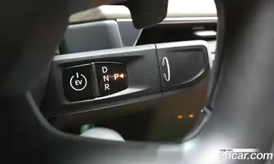 Kia EV9 2024 0.2 Автомат в Москве № 19577, миниатюра 9