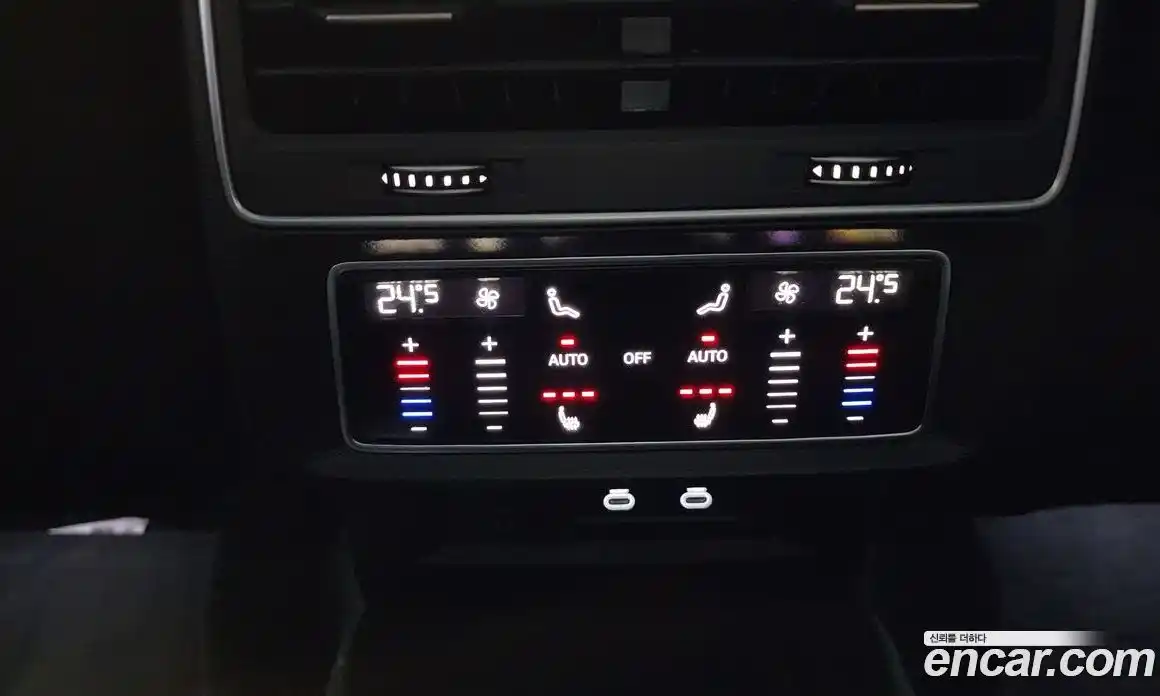 Audi Q7 2022 3.0 Автомат в Москве № 196584, фото 6