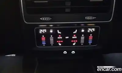 Audi Q7 2022 3.0 Автомат в Москве № 196584, миниатюра 6