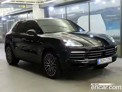 Porsche Cayenne, 2022