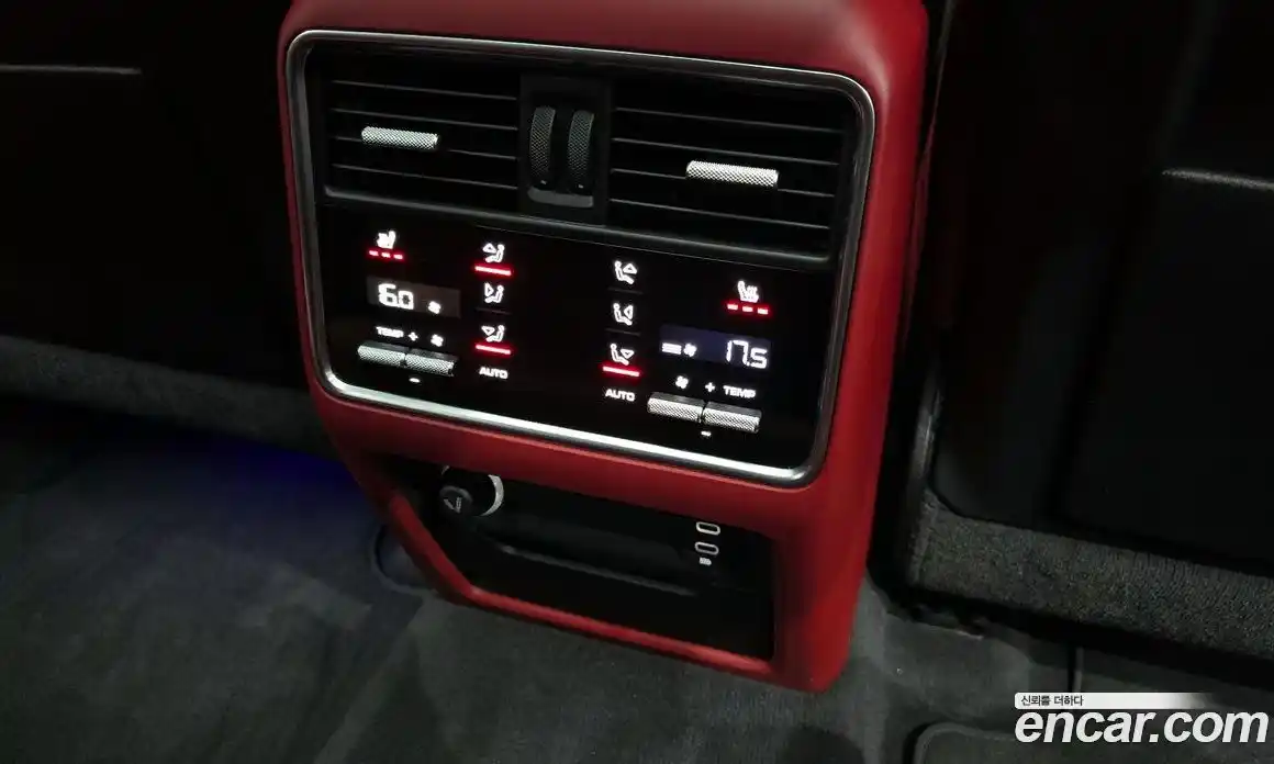 Porsche Cayenne 2021 3.0 Автомат в Москве № 197511, фото 17