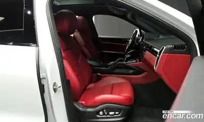 Porsche Cayenne 2021 3.0 Автомат в Москве № 197511, миниатюра 10