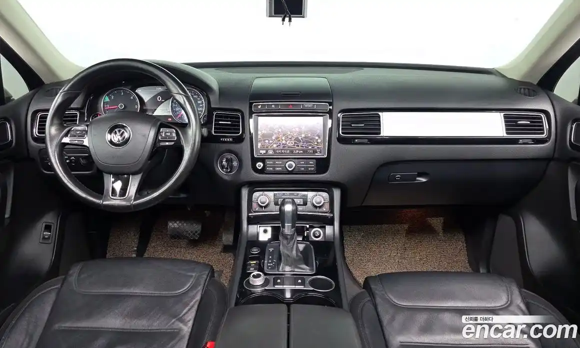 Volkswagen Touareg 2016 3.0 Автомат в Москве № 199190, фото 10