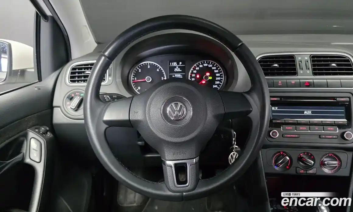 Volkswagen Polo 2014 1.6 Автомат в Москве № 199244, фото 12