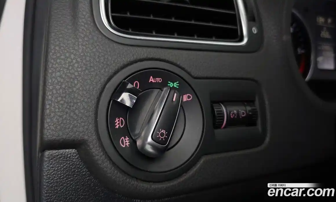 Volkswagen Polo 2014 1.6 Автомат в Москве № 199244, фото 13