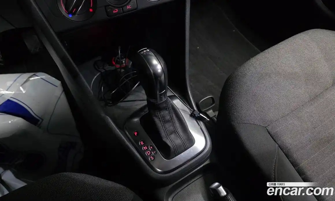 Volkswagen Polo 2014 1.6 Автомат в Москве № 199244, фото 14