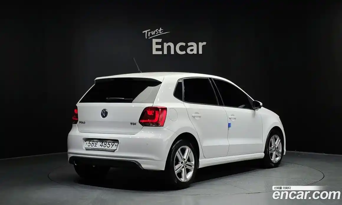 Volkswagen Polo 2014 1.6 Автомат в Москве № 199244, фото 16