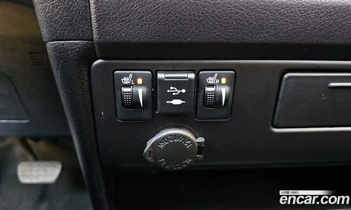 Toyota Sienna 2019 3.5 Автомат в Москве № 199665, фото 15