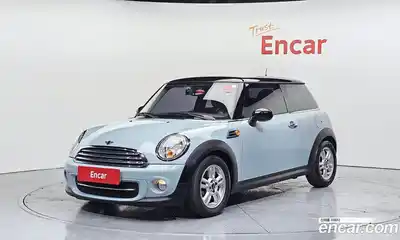 Mini Cooper, 2012