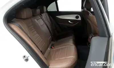 Mercedes-Benz E-Class 2021 2.0 Автомат в Москве № 206510, миниатюра 12