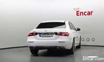 Mercedes-Benz E-Class 2021 2.0 Автомат в Москве № 206510, миниатюра 4