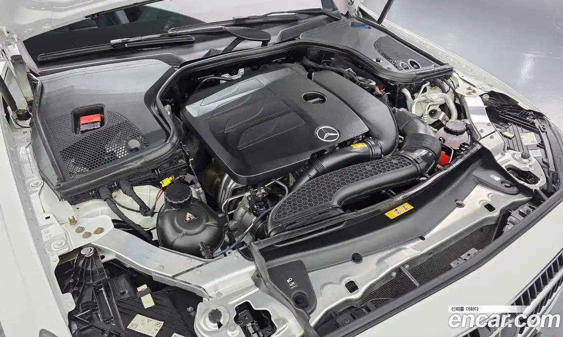 Mercedes-Benz E-Class 2021 2.0 Автомат в Москве № 208914, фото 14