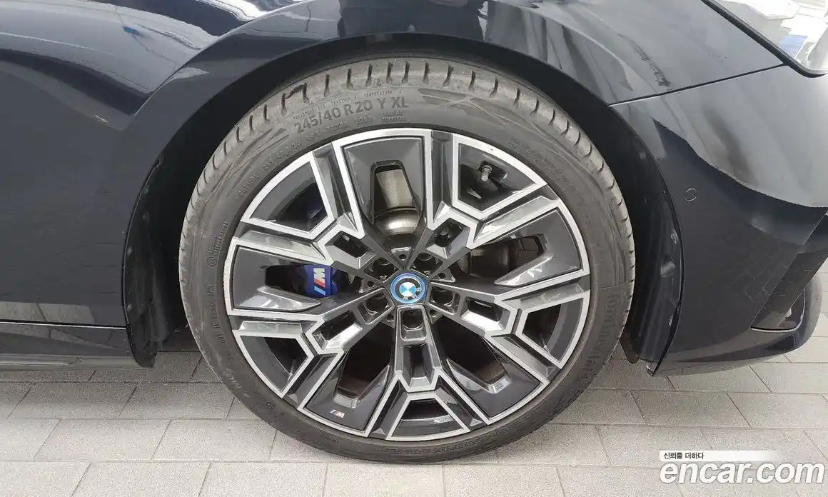 BMW 5-Series 2024 2.0 Автомат в Москве № 210417, фото 15