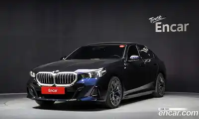 BMW 5-Series 2024 2.0 Автомат в Москве № 210417, миниатюра 3