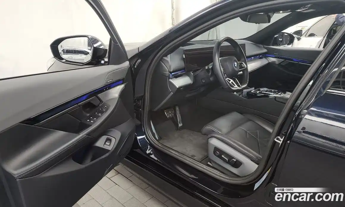 BMW 5-Series 2024 2.0 Автомат в Москве № 210417, фото 10