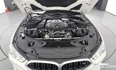 BMW 8-Series 2024 4.4 Автомат в Москве № 211366, миниатюра 6