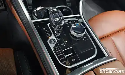BMW 8-Series 2024 4.4 Автомат в Москве № 211366, миниатюра 9