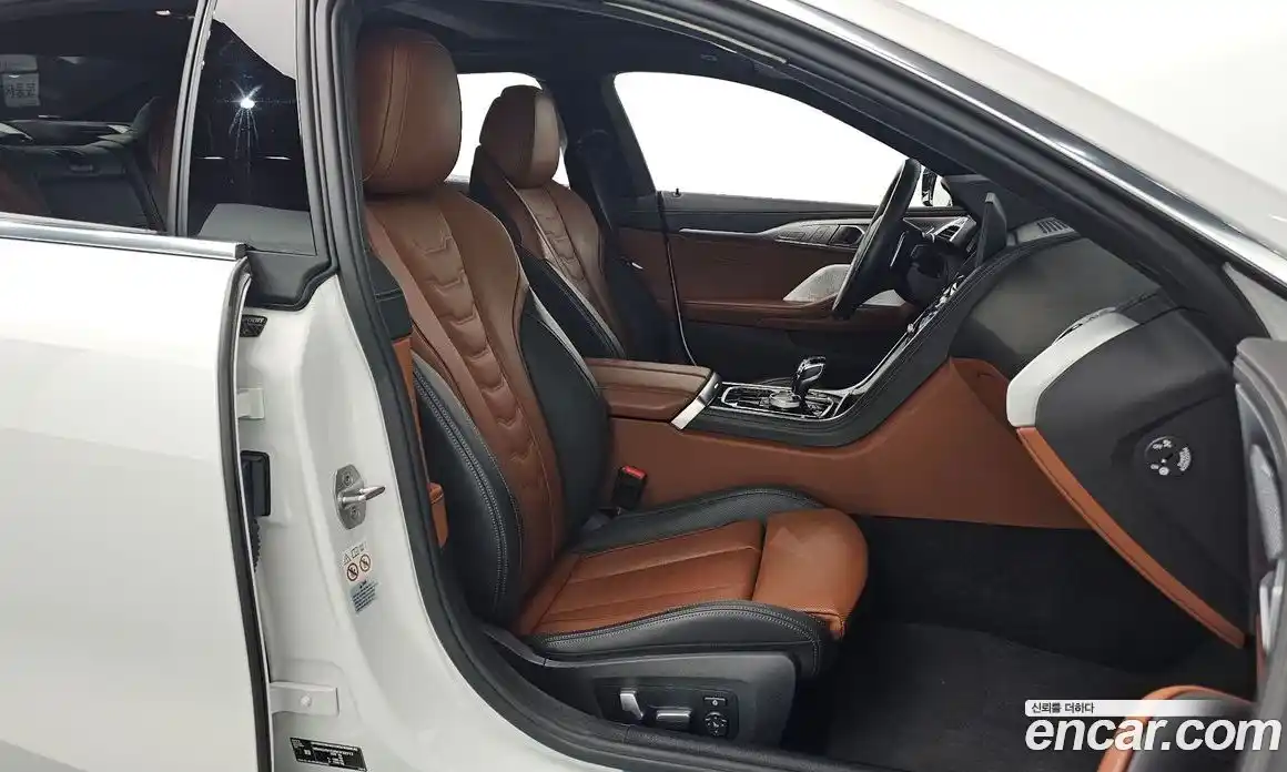 BMW 8-Series 2024 4.4 Автомат в Москве № 211366, фото 10