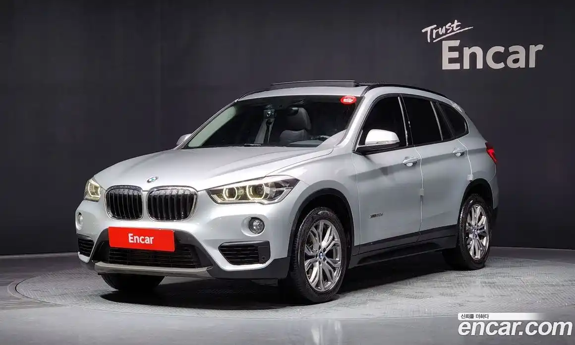 BMW X1 2016 2.0 Автомат в Москве № 211530, фото 1