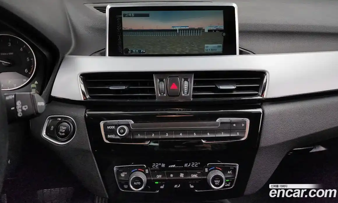 BMW X1 2016 2.0 Автомат в Москве № 211530, фото 15