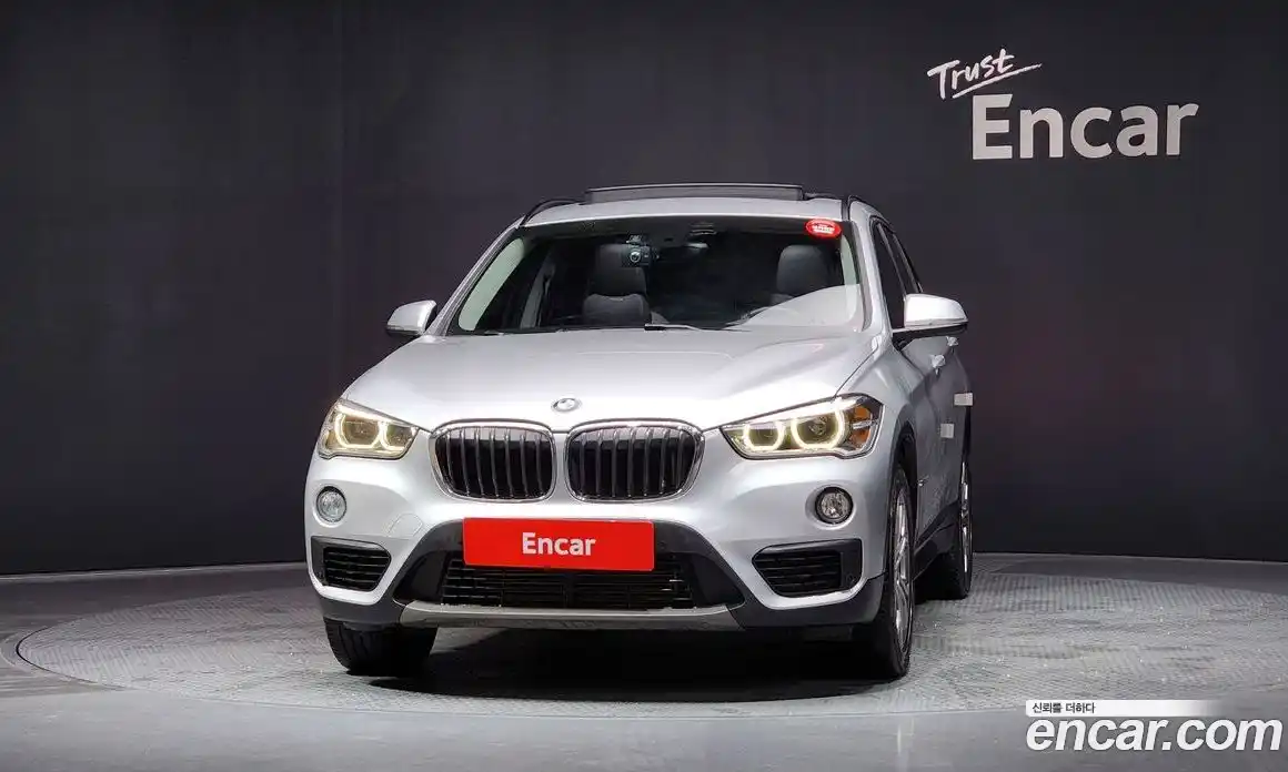 BMW X1 2016 2.0 Автомат в Москве № 211530, фото 3