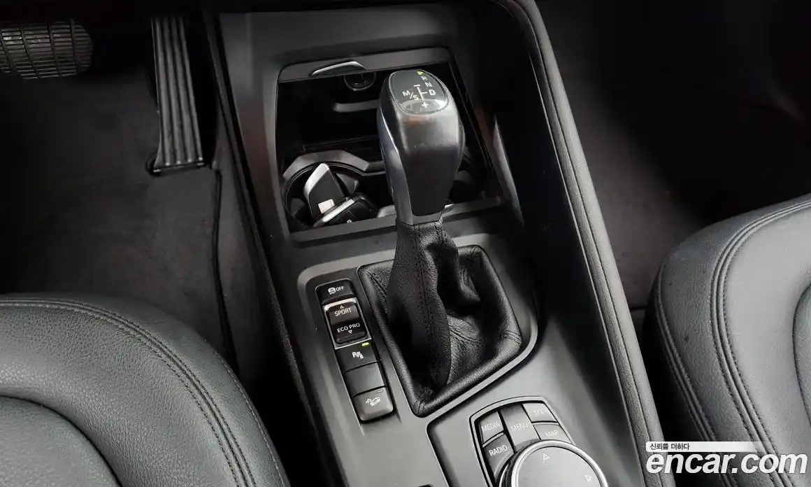 BMW X1 2016 2.0 Автомат в Москве № 211530, фото 9