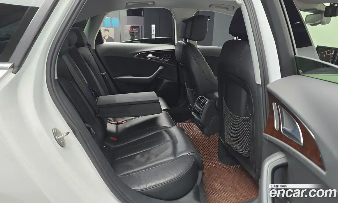 Audi A6 2015 3.0 Автомат в Москве № 212527, фото 12