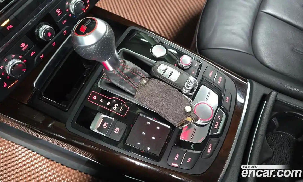 Audi A6 2015 3.0 Автомат в Москве № 212527, фото 9