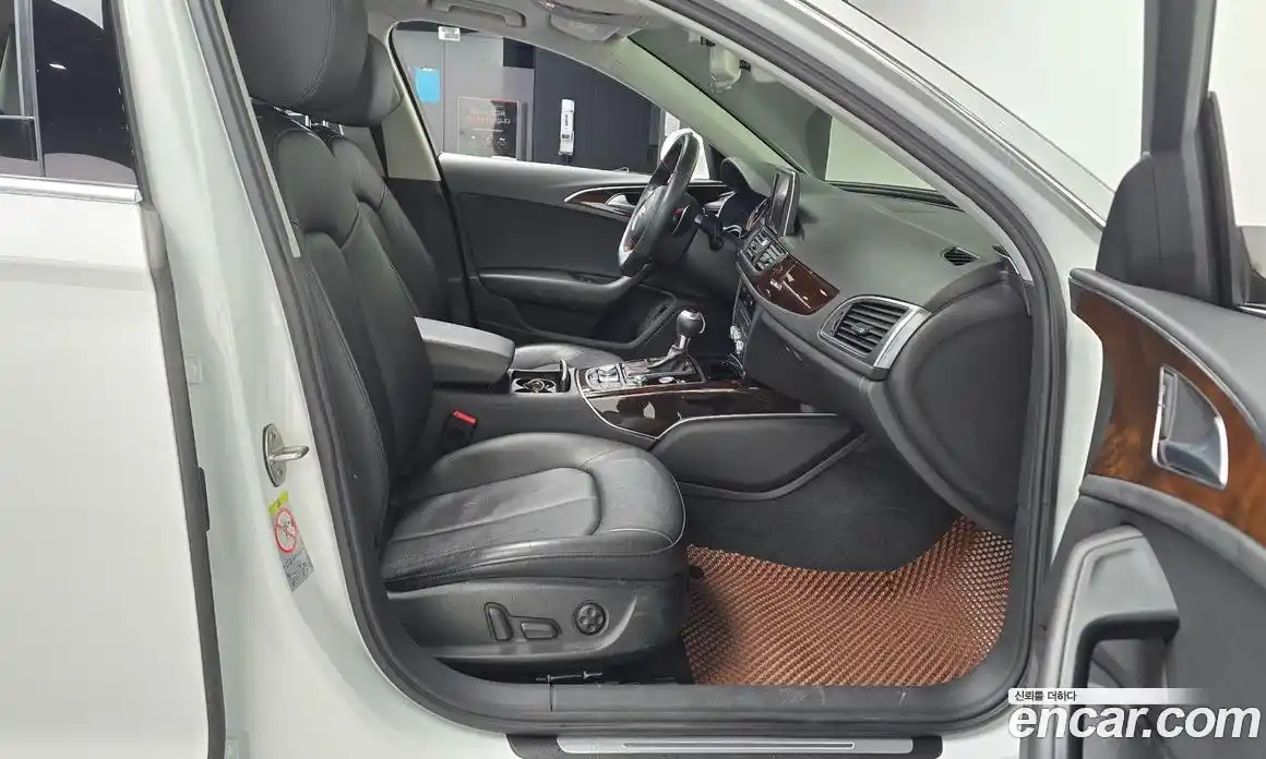 Audi A6 2015 3.0 Автомат в Москве № 212527, фото 10