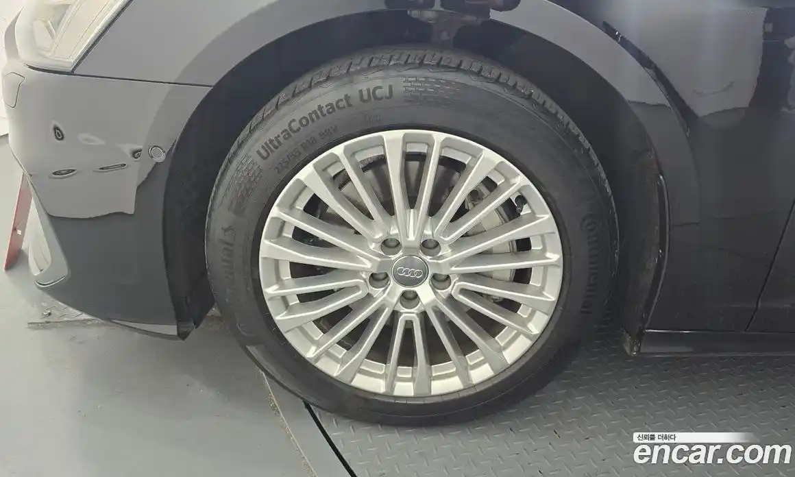 Audi A6 2021 2.0 Автомат в Москве № 212680, фото 6