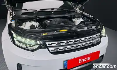 Land Rover Discovery 2018 3.0 Автомат в Москве № 213551, миниатюра 11