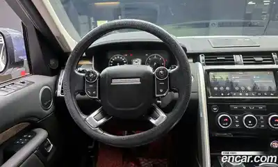 Land Rover Discovery 2018 3.0 Автомат в Москве № 213551, миниатюра 4