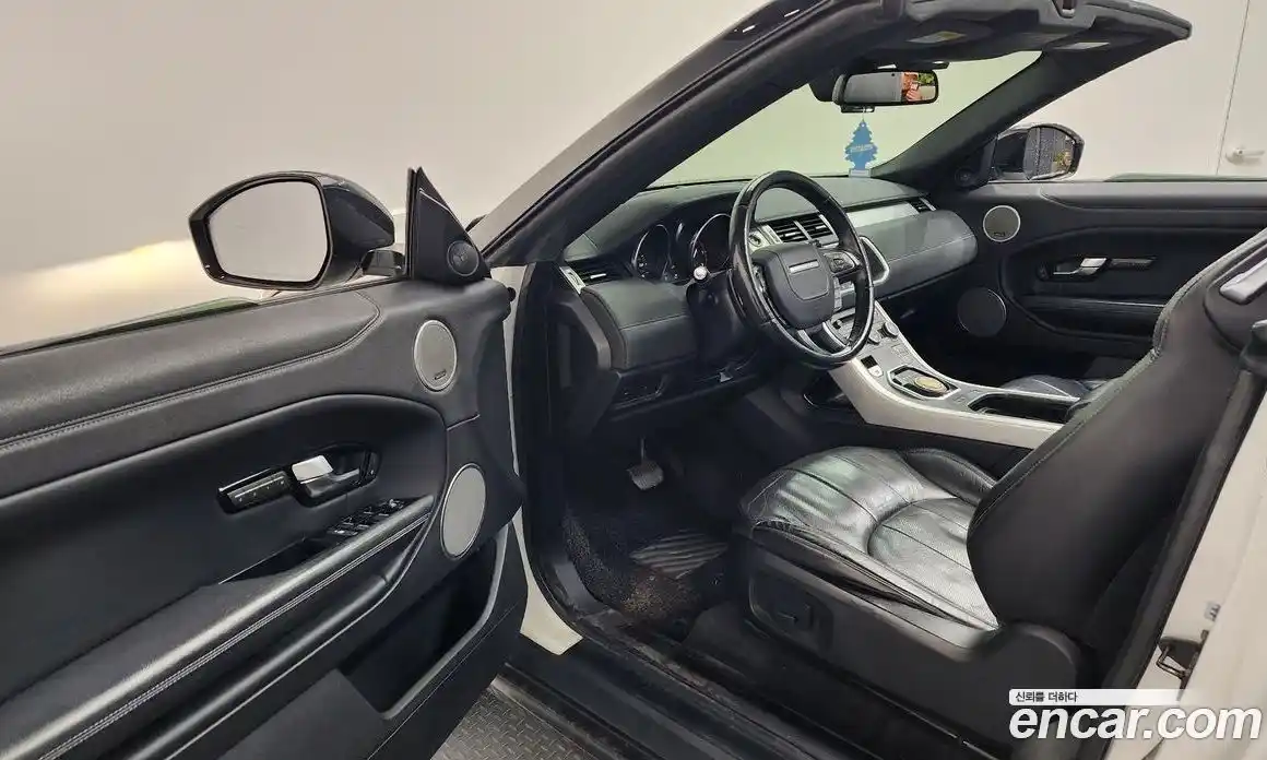 Land Rover Range-Rover Evoque 2017 2.0 Автомат в Москве № 213746, фото 18