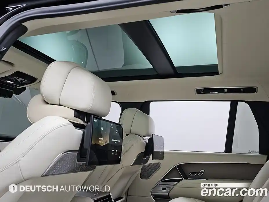 Land Rover Range-Rover 2025 4.4 Автомат в Москве № 213907, фото 19