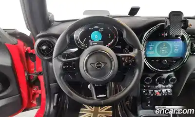 Mini Cooper 2023 2.0 Автомат в Москве № 214290, миниатюра 8