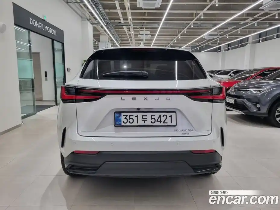 Lexus NX 2025 2.5 Автомат в Москве № 214732, фото 4