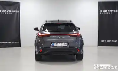 Lexus UX 2025 2.0 Вариатор в Москве № 214737, миниатюра 4