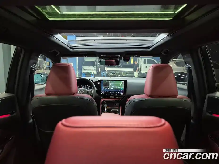 Lexus NX 2025 2.5 Автомат в Москве № 214745, фото 13