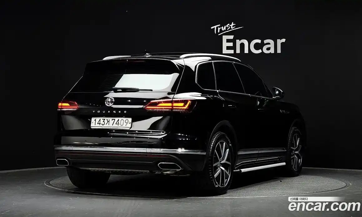 Volkswagen Touareg 2020 3.0 Автомат в Москве № 215030, фото 13
