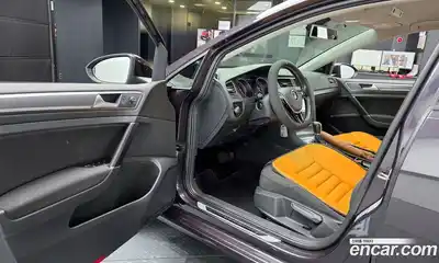 Volkswagen Golf 2016 1.4 Автомат в Москве № 215191, миниатюра 10