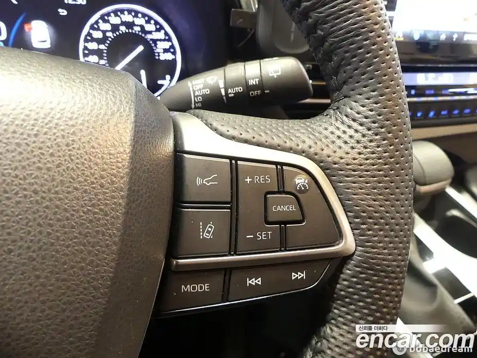 Toyota Sienna 2023 2.5 Автомат в Москве № 215635, фото 12