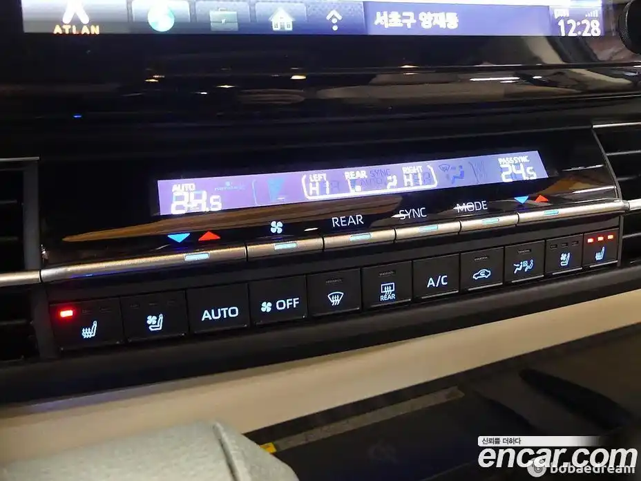 Toyota Sienna 2023 2.5 Автомат в Москве № 215635, фото 19