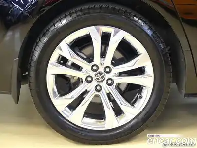 Toyota Sienna 2023 2.5 Автомат в Москве № 215635, миниатюра 5