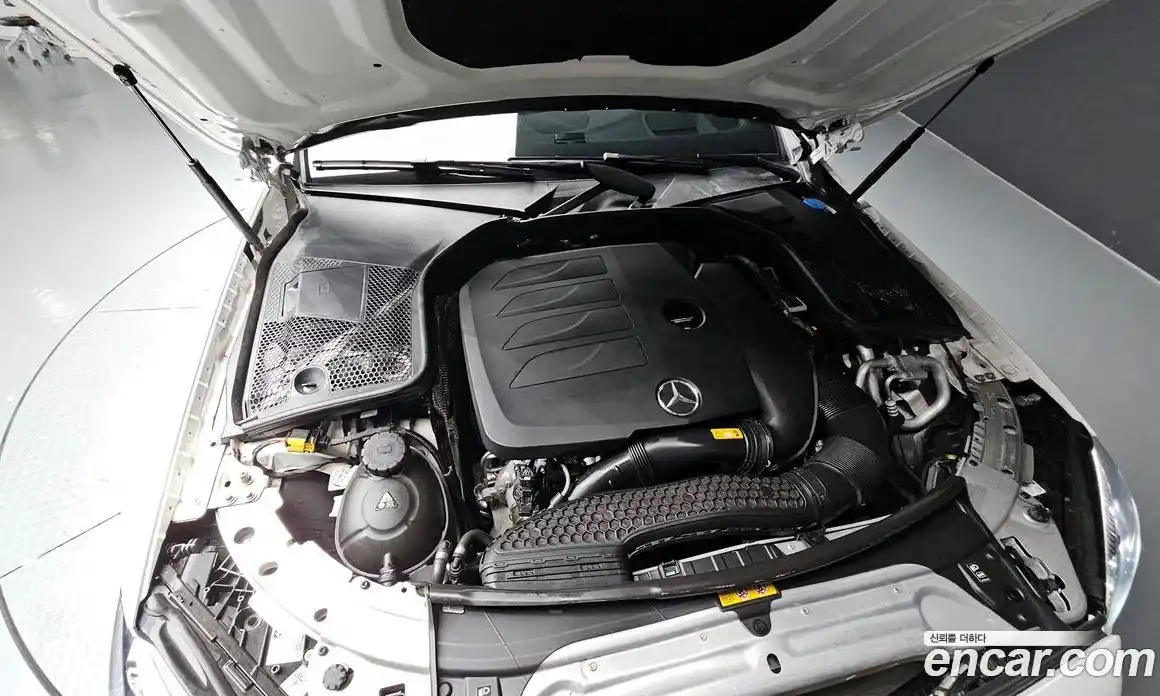 Mercedes-Benz C-Class 2023 2.0 Автомат в Москве № 219645, фото 14