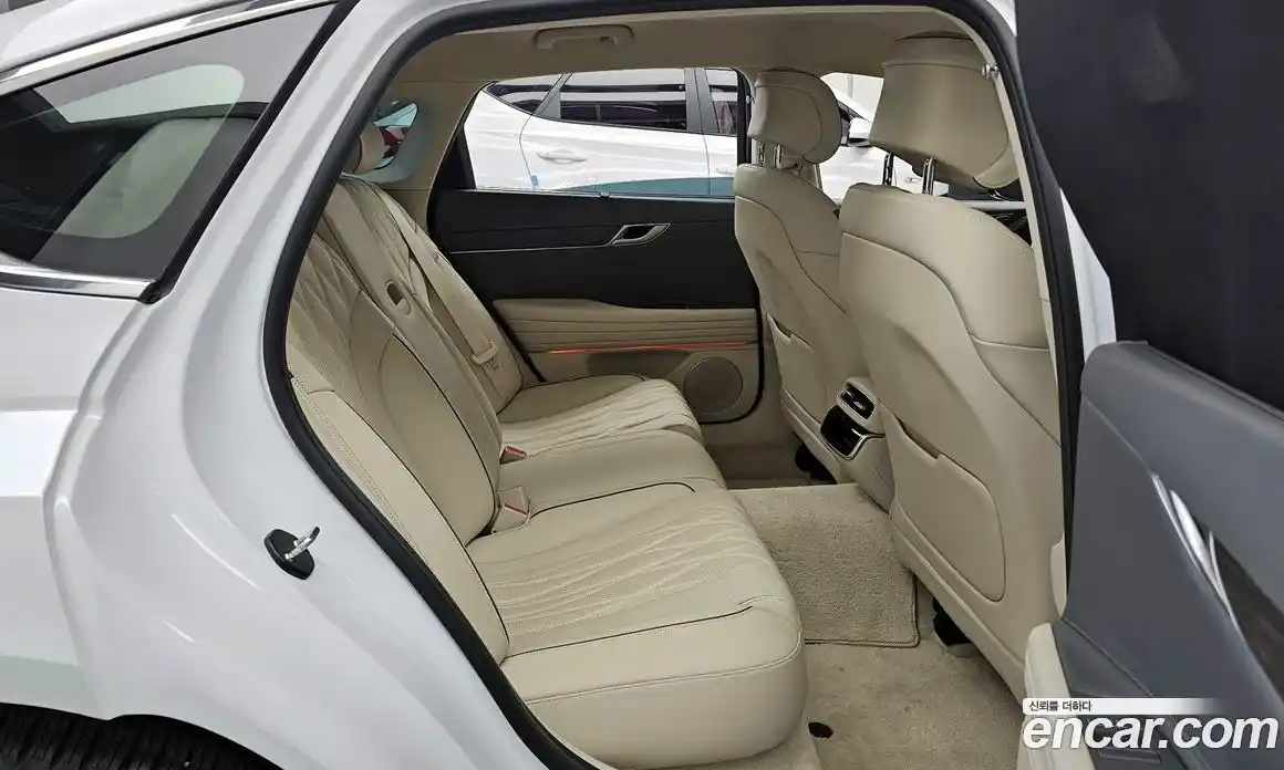 Genesis G80 2025 2.5 Автомат в Москве № 22240, фото 15