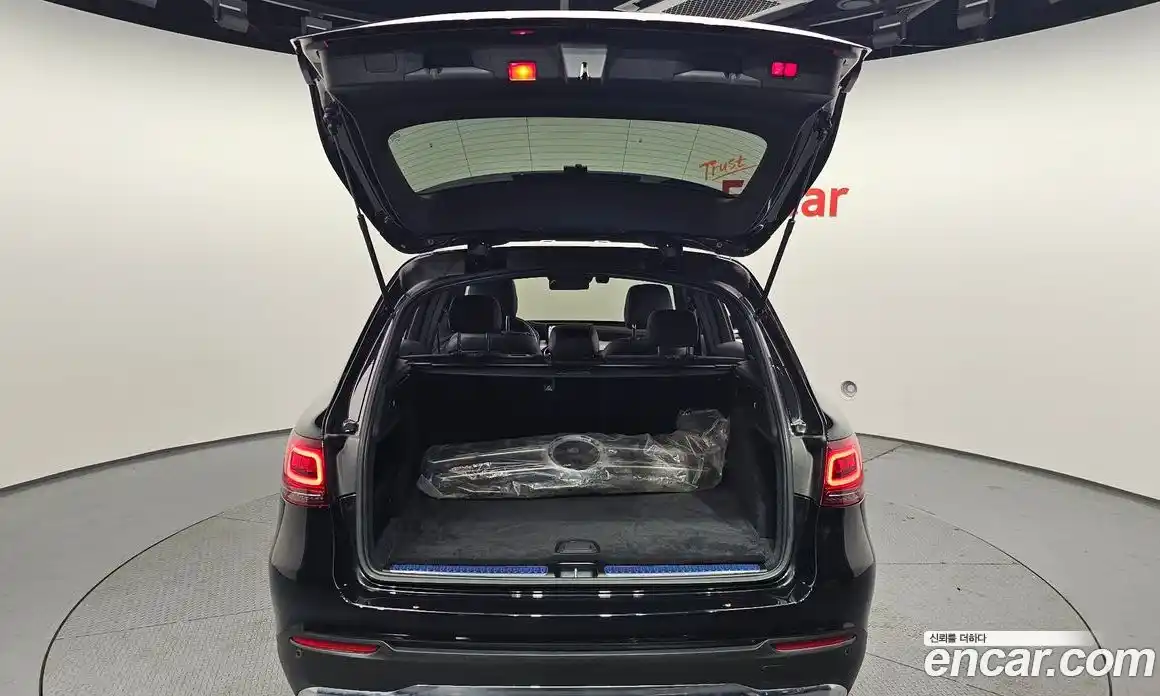 Mercedes-Benz GLC-Class 2021 1.9 Автомат в Москве № 222493, фото 13