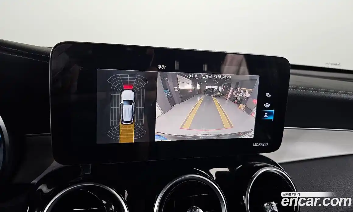 Mercedes-Benz GLC-Class 2021 1.9 Автомат в Москве № 222493, фото 18