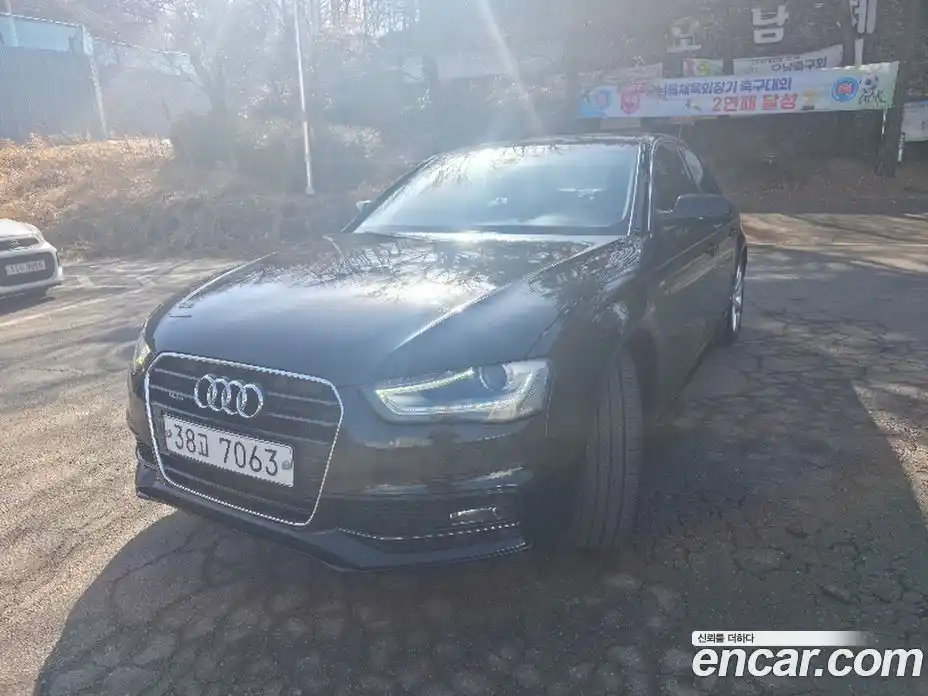 Audi A4 2015 2.0 Автомат в Москве № 226581, фото 1